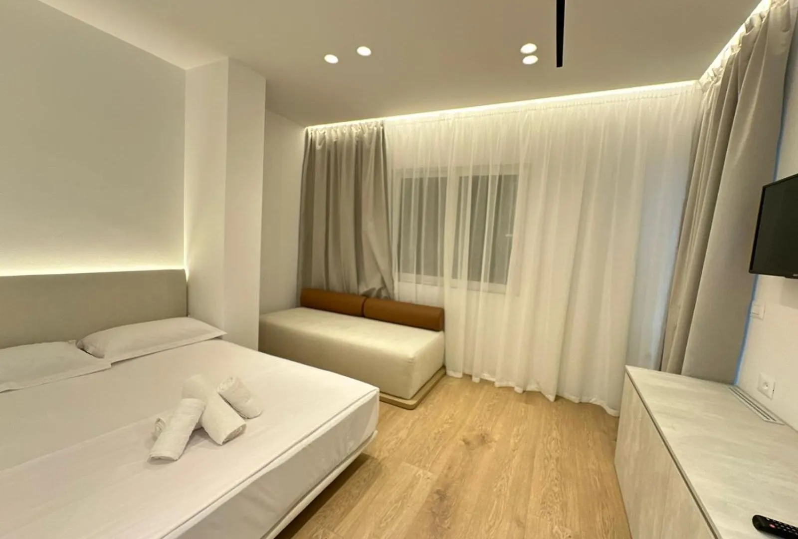 Villa Mucho Saranda 3*,  Albanie